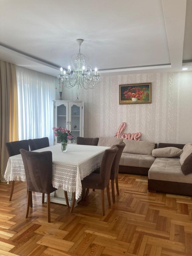 Apartment Near The Sea Batumi Exterior photo